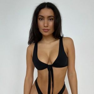 437 Swim Kenzie Top in Black, Medium